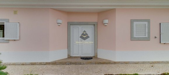 5 bedrooms Villa in Sesimbra, Portugal No. 115533 7