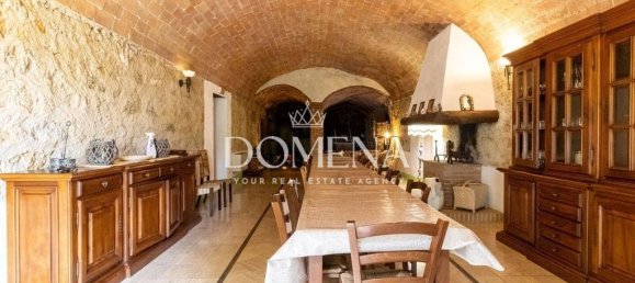 7 bedrooms Villa in Murlo, Italy No. 273999 40