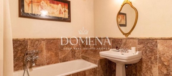 7 bedrooms Villa in Murlo, Italy No. 273999 26