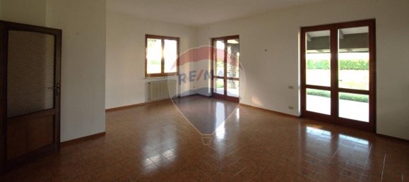 13-Zimmer Villa in Palazzolo sull'Oglio, Italy, Nr. 232327 7