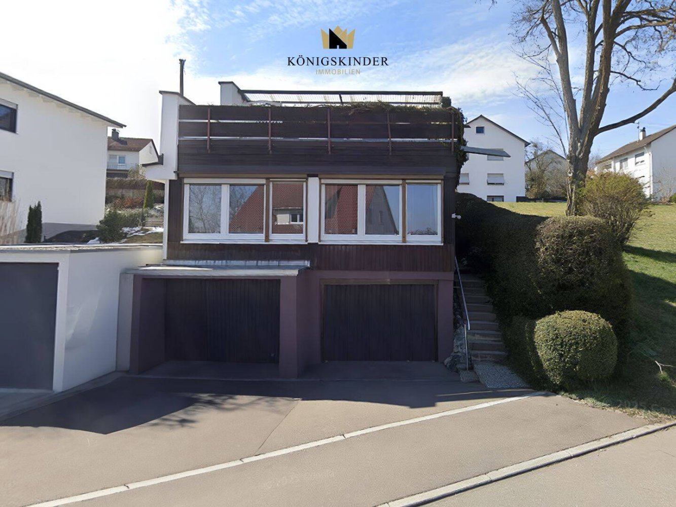 Дом с 3 спальнями в Heidenheim, Германия № 238868