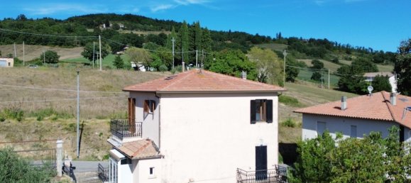 6 rooms House in Gubbio, Italy No. 156064 3