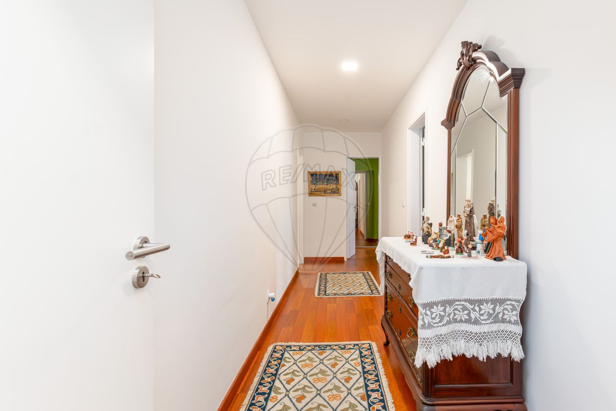 4 bedrooms House in Almada, Portugal No. 170668