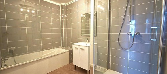 3 Schlafzimmer Wohnung in Bourges, France, Nr. 228361 8