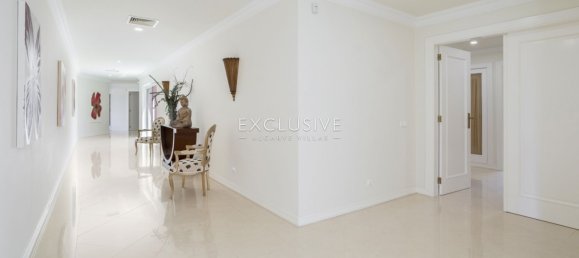 5 bedrooms Villa in Quarteira, Portugal No. 139976 9