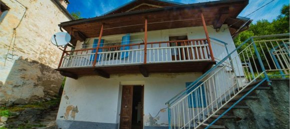 Casa de 5 habitaciónes en Trasquera, Italy No. 294490 2