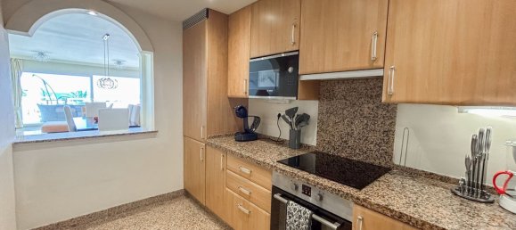 Apartamento de 2 dormitorios en Estepona, Spain No. 133390 11