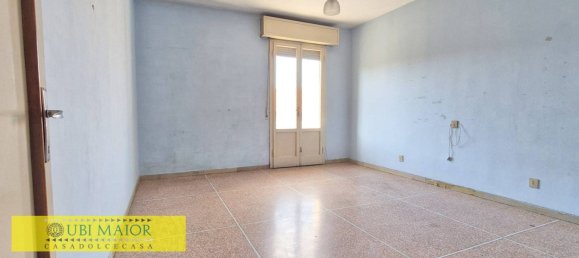 4 Schlafzimmer Wohnung in Pisa, Italy, Nr. 352518 2