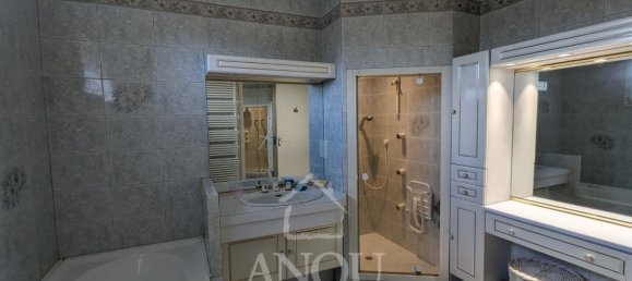 5 bedrooms House in Luigny, France No. 67265 4