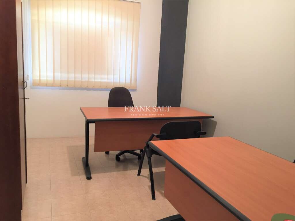 45m² Office in Mosta, Malta No. 12320