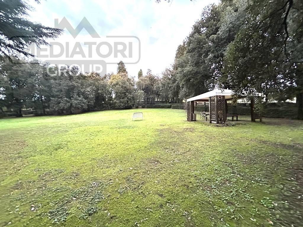 5-Zimmer Wohnung in Florence, Italy, Nr. 22962