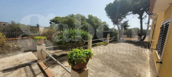 5 rooms Villa in Augusta, Italy No. 46463 5