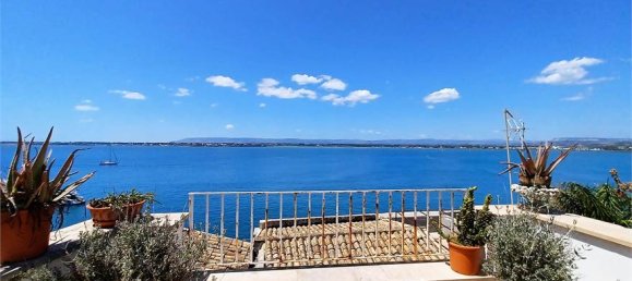 Edificio de 3 dormitorios en Syracuse, Italy No. 250086 15