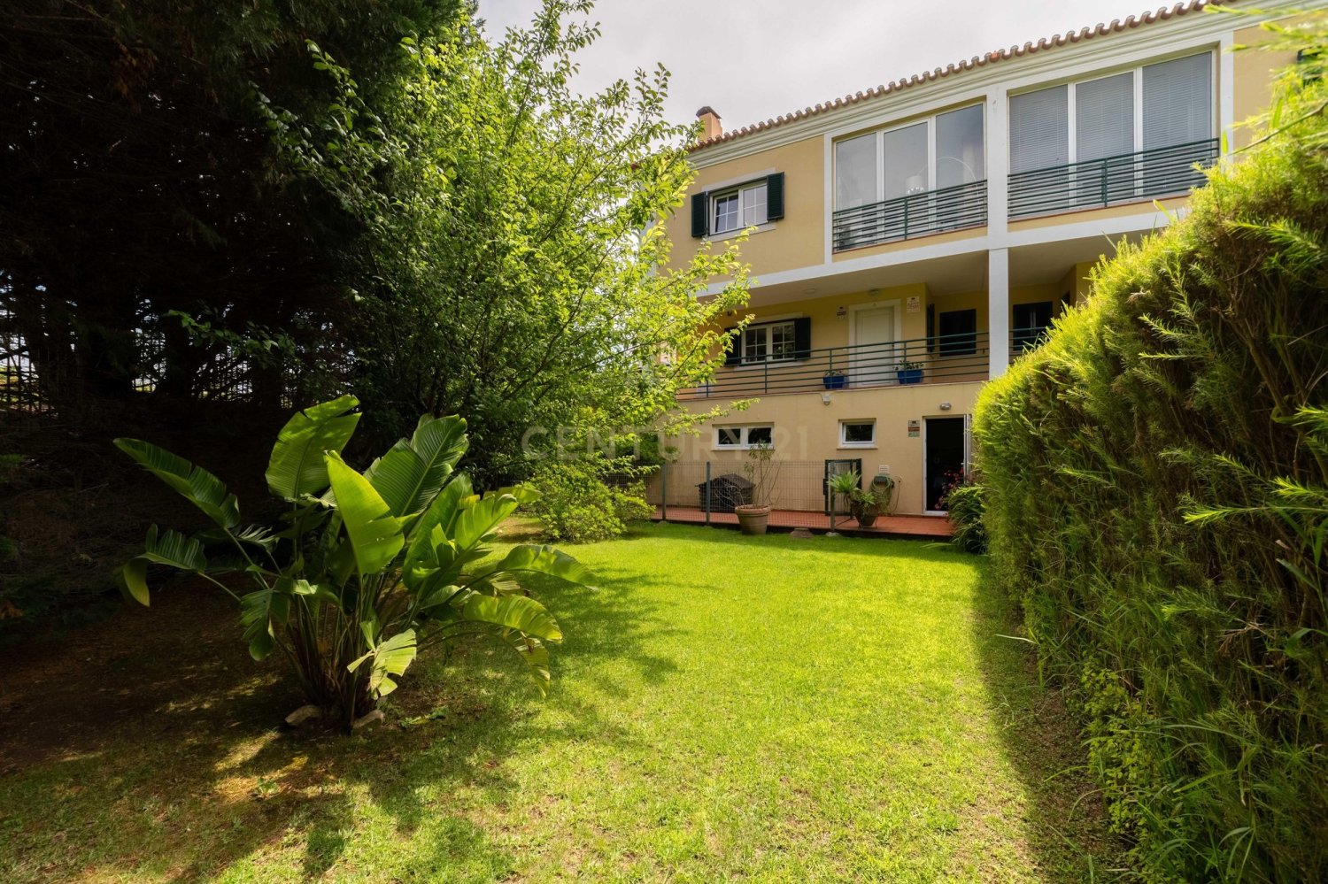 3 bedrooms Villa in Cascais, Portugal No. 201781