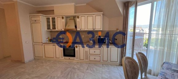 Apartamento de 3 dormitorios en Sveti Vlas, Bulgaria No. 841 2