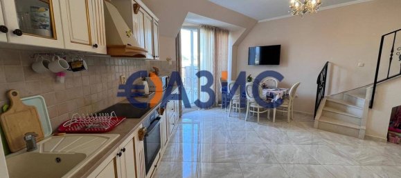 Apartamento de 3 dormitorios en Sveti Vlas, Bulgaria No. 841 3