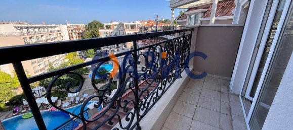 Apartamento de 3 dormitorios en Sveti Vlas, Bulgaria No. 841 29