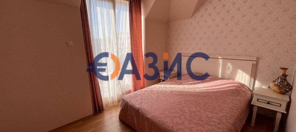 Apartamento de 3 dormitorios en Sveti Vlas, Bulgaria No. 841 13