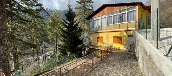 Apartamento de 3 divisões em Ferrara di Monte Baldo, Italy N.º 124817 9