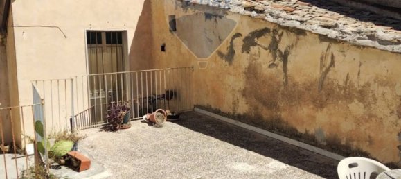 3غرفة منزل في Vizzini, Italy رقم 287338 10