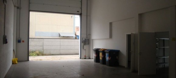 Almacén de 5 habitaciónes en Ravenna, Italy No. 133921 7