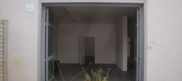 Almacén de 5 habitaciónes en Ravenna, Italy No. 133921 5