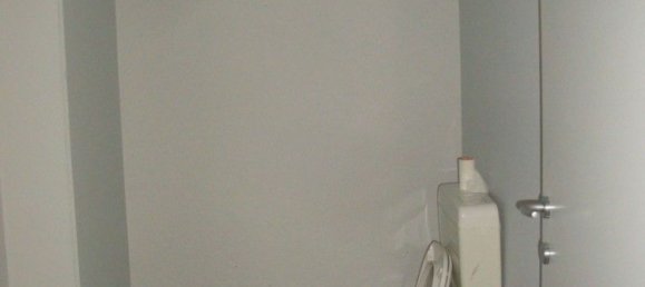 Almacén de 5 habitaciónes en Ravenna, Italy No. 133921 11