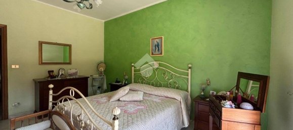 3 Schlafzimmer Wohnung in Naples, Italy, Nr. 257516 12