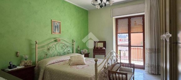 3 Schlafzimmer Wohnung in Naples, Italy, Nr. 257516 13