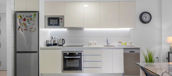 Apartamento de 2 dormitorios en Alicante, Spain No. 138459 10