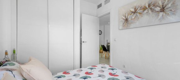 Apartamento de 2 dormitorios en Alicante, Spain No. 138459 18