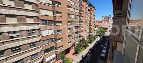 4 bedrooms Apartment in Valladolid, Spain No. 178529 27