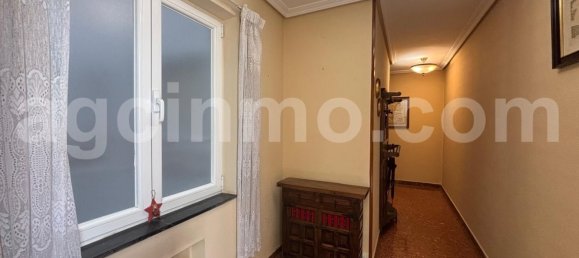 4 bedrooms Apartment in Valladolid, Spain No. 178529 6