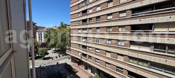 4 bedrooms Apartment in Valladolid, Spain No. 178529 25