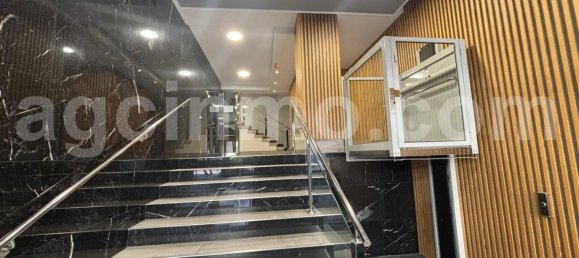 4 bedrooms Apartment in Valladolid, Spain No. 178529 3