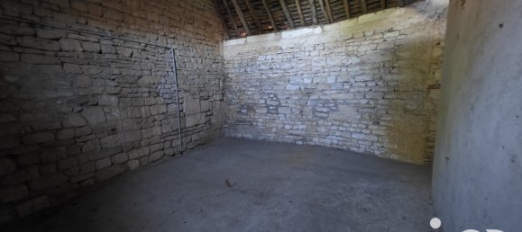 8 bedrooms House in Yonne, France No. 348577 17