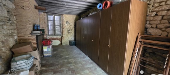 8 bedrooms House in Yonne, France No. 348577 20