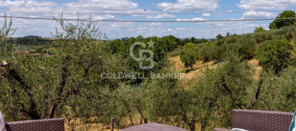 3 bedrooms House in Città della Pieve, Italy No. 353591 9