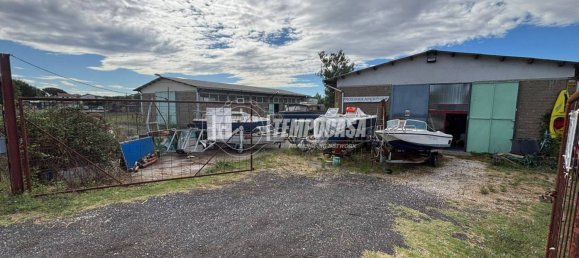 1-salle Propriété commerciale à Anguillara Sabazia, Italy No. 306532 3