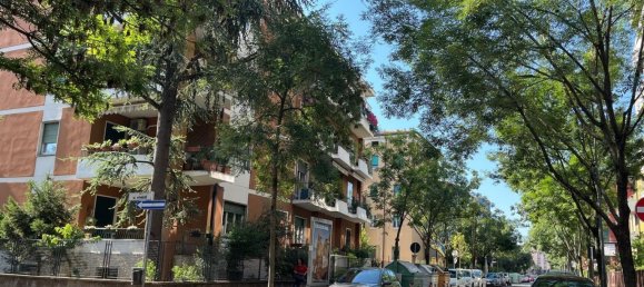 4 Schlafzimmer Wohnung in Verona, Italy, Nr. 353143 3