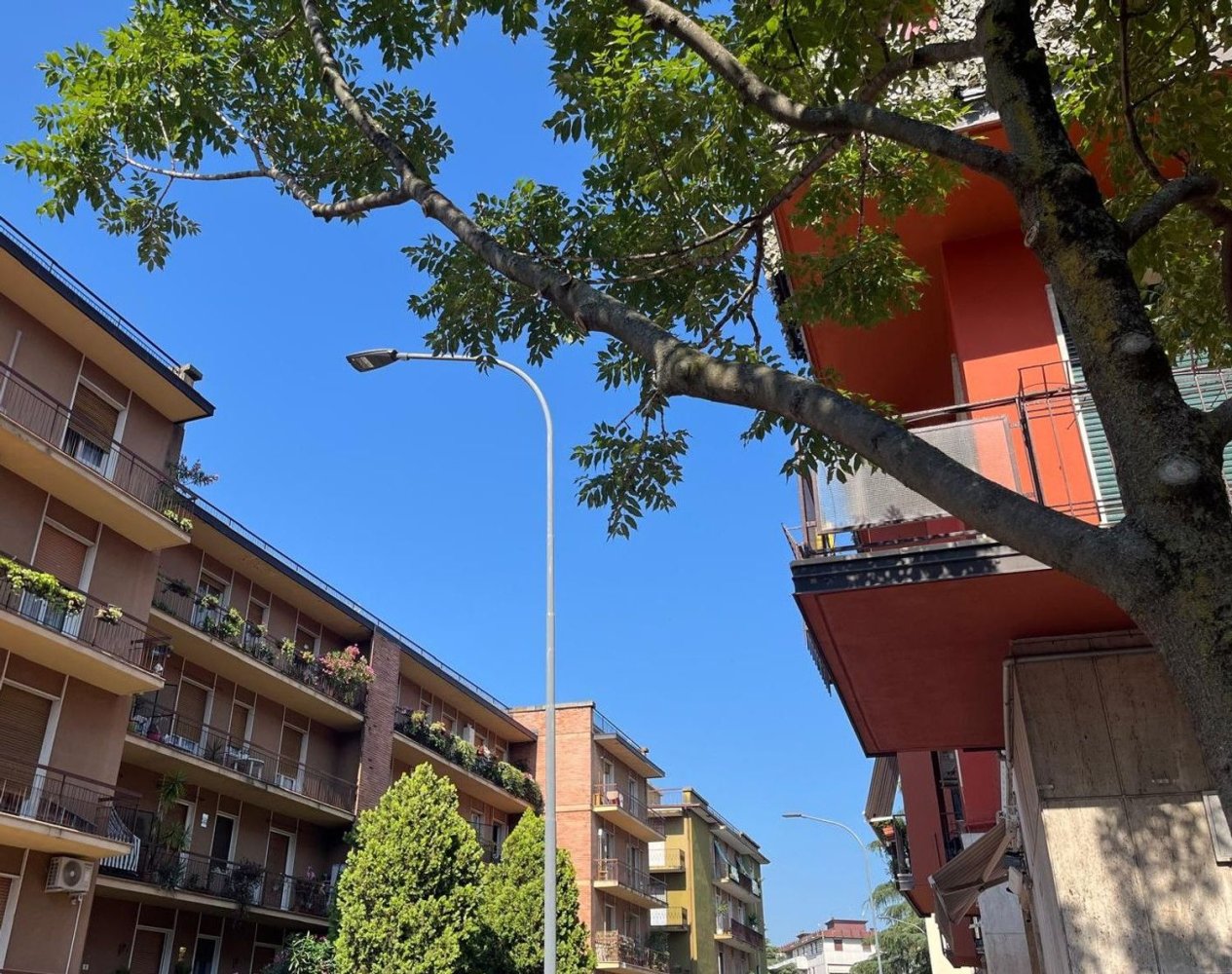 4 Schlafzimmer Wohnung in Verona, Italy, Nr. 353143