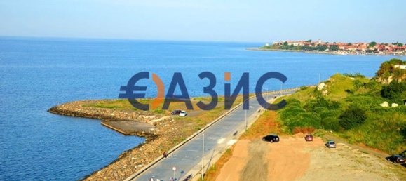 Квартира с 2 спальнями в Несебыр, Болгария № 889 12