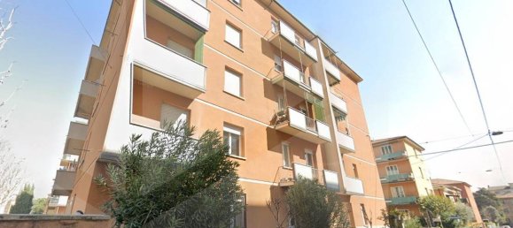 3-Zimmer Wohnung in Bologna, Italy, Nr. 24699 13