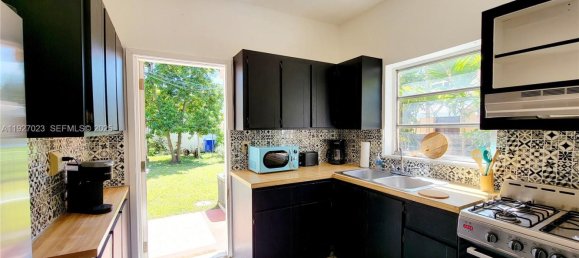 182.09 m² terreno en venta en Miami, Miami-Dade, Florida, USA № 614759 15