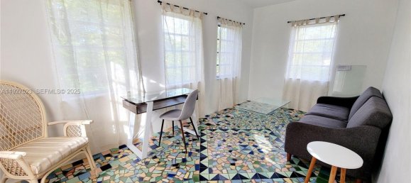 182.09 m² terreno en venta en Miami, Miami-Dade, Florida, USA № 614759 24