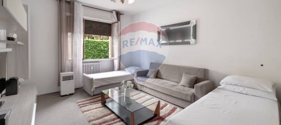 3غرفة شقة في Seregno, Italy رقم 260975 11