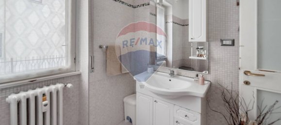 3غرفة شقة في Seregno, Italy رقم 260975 35