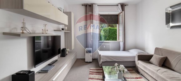 3غرفة شقة في Seregno, Italy رقم 260975 12