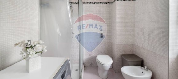 3غرفة شقة في Seregno, Italy رقم 260975 33