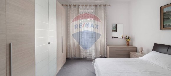 3غرفة شقة في Seregno, Italy رقم 260975 20